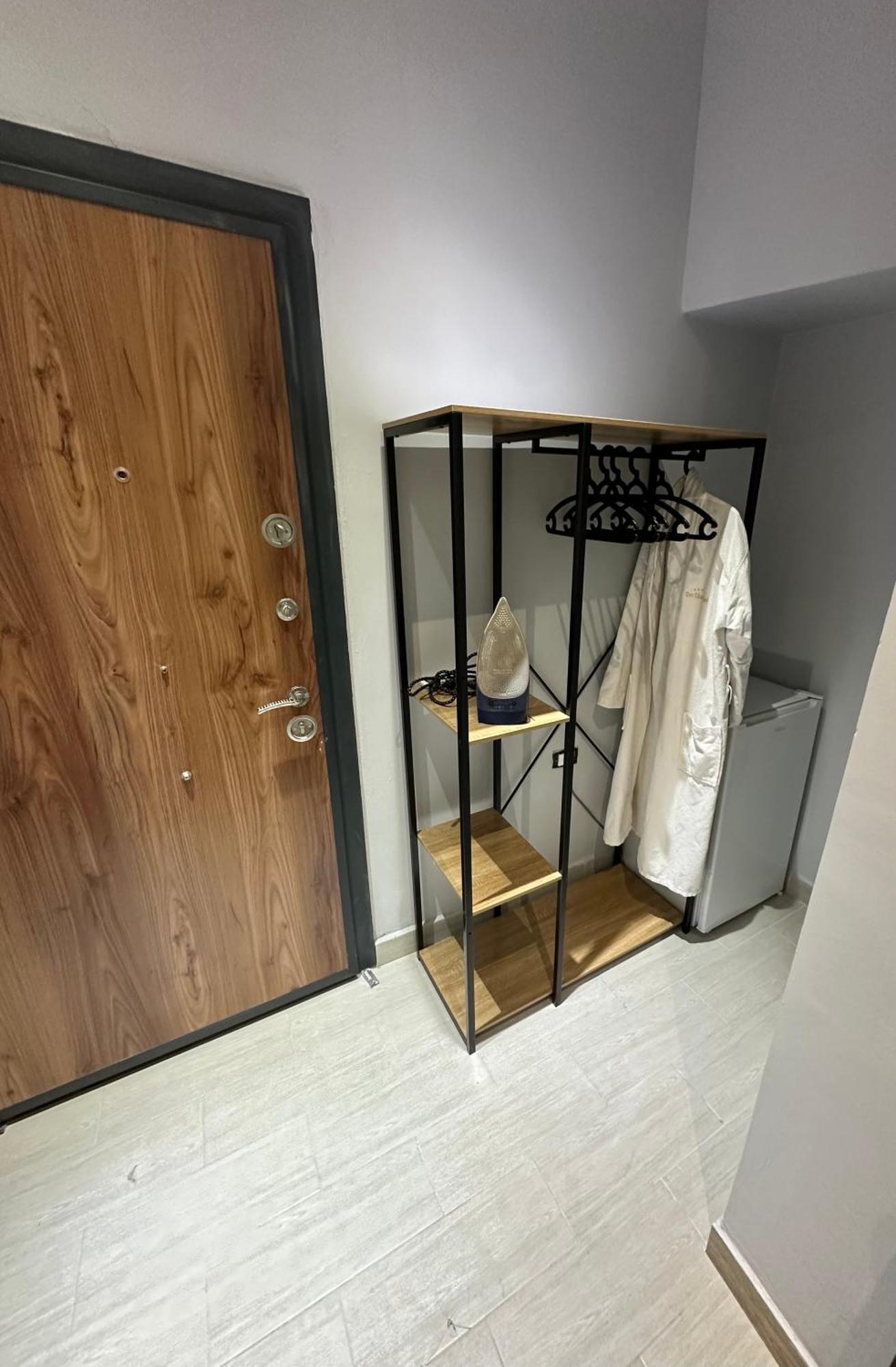 Blloku Tirana Studio Buitenkant foto